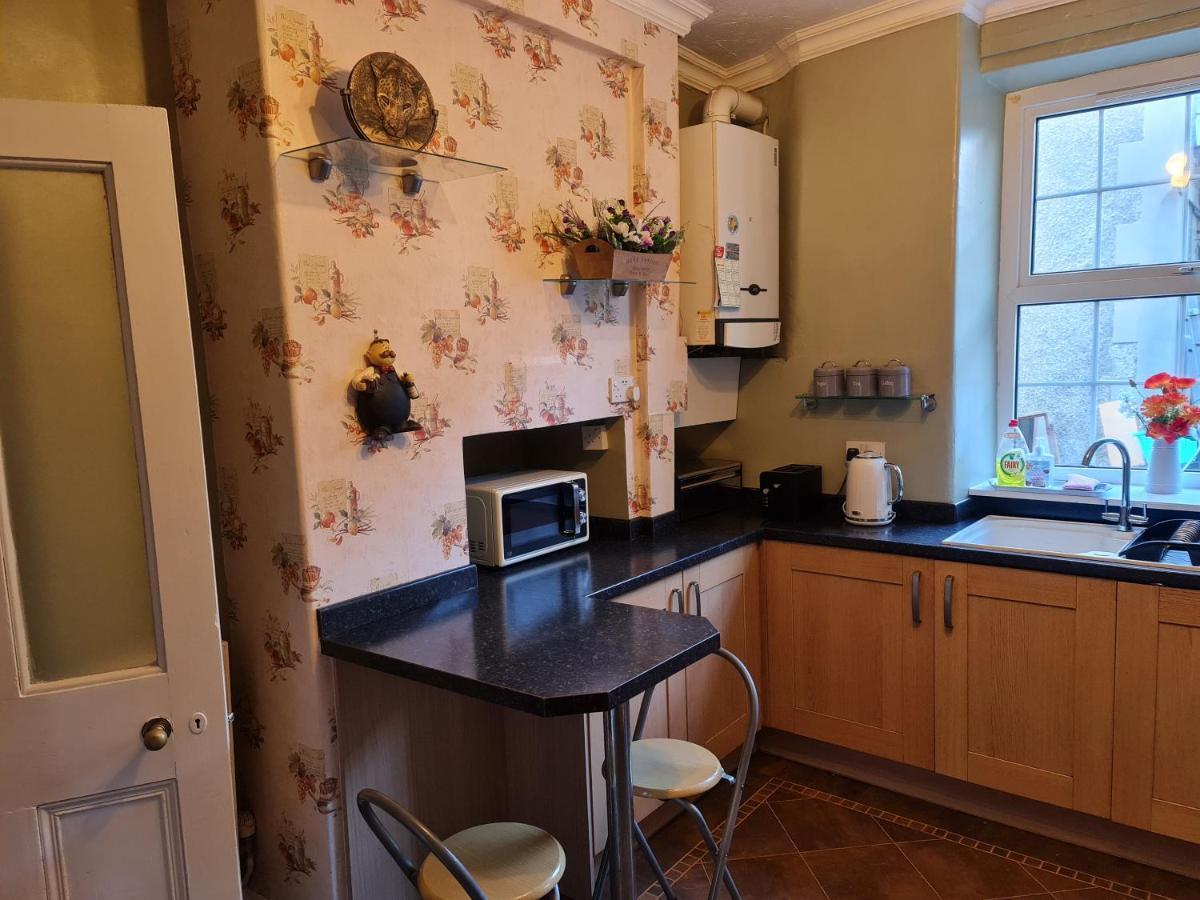 Villa 4Br Sea View Escape-Near Snowdonia& Coastal Trails Penmaen-mawr Exterior foto